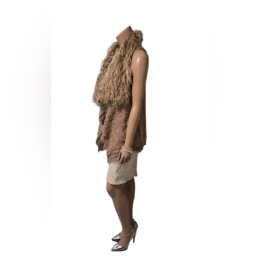Elegant Brown and Cream Midi Dress - Picture 6 of 16